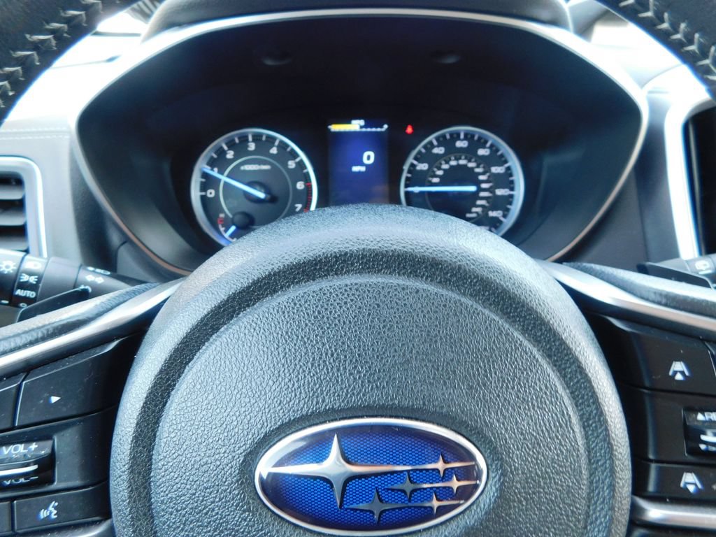 Used 2022 Subaru Ascent Limited AWD/4WD image 39