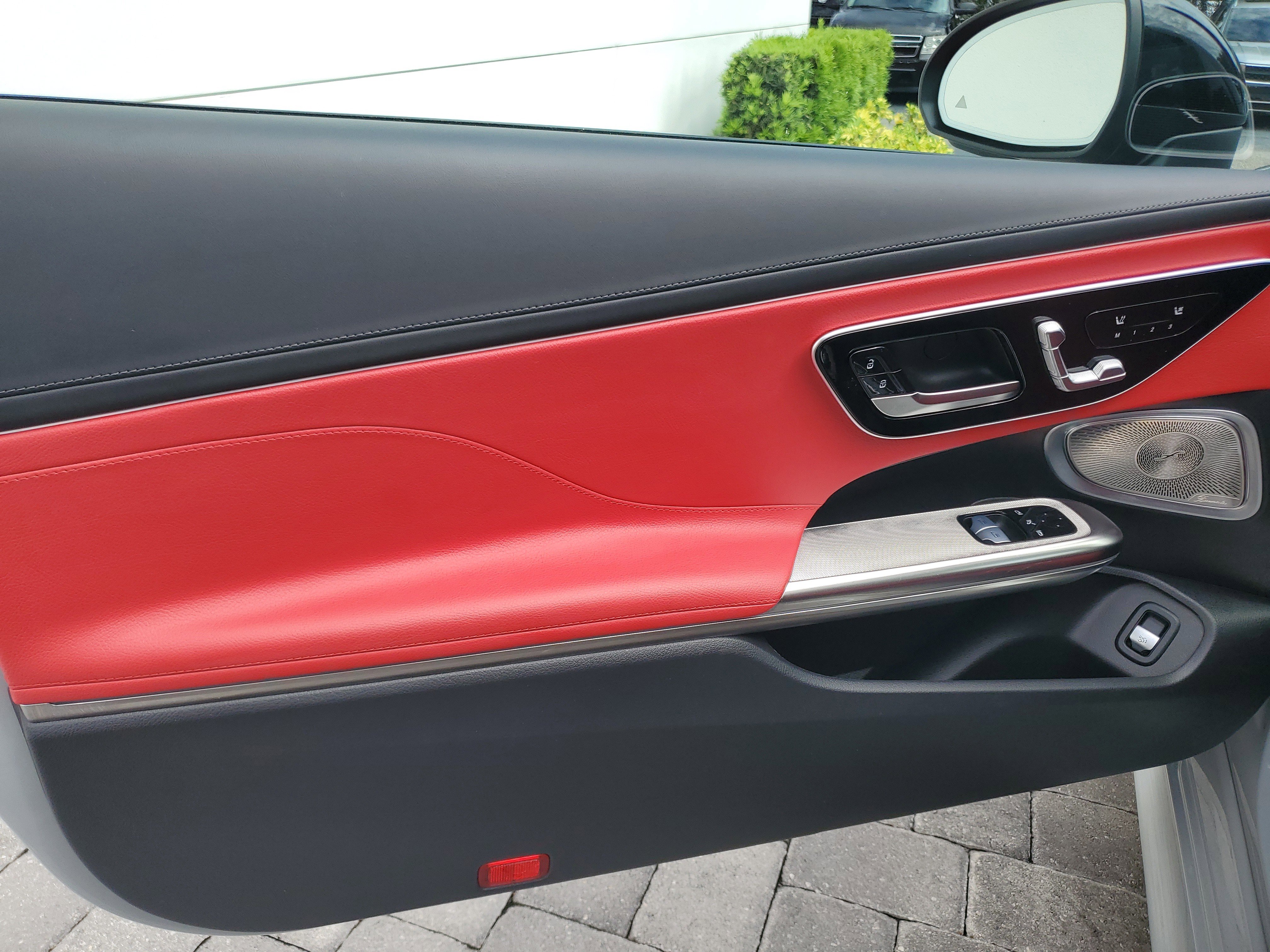 Used 2024 Mercedes-Benz CLE 300 4MATIC Coupe image 19