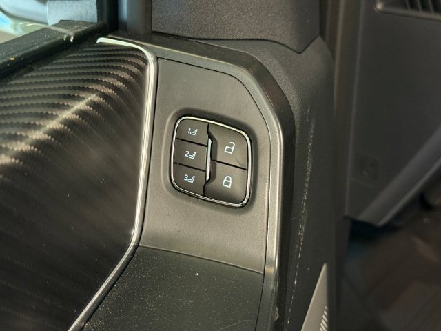 New 2025 Ford F150 Raptor AWD/4WD image 11