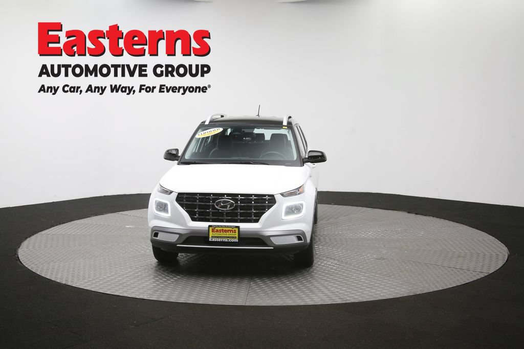 Used 2025 Hyundai Venue Limited FWD image 52