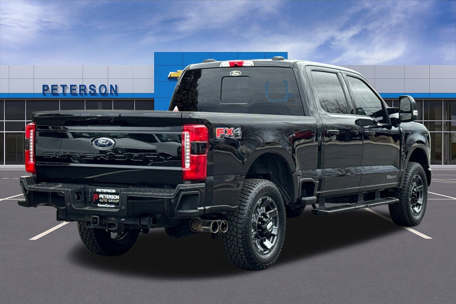 Used 2023 Ford F350 XLT w/ XLT Premium Package image 4