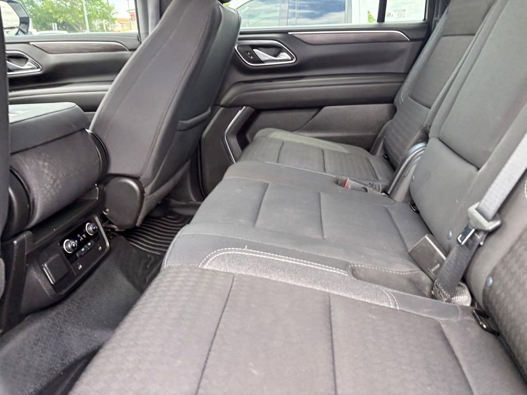 Certified 2024 Chevrolet Suburban LS w/ Driver Alert Package RWD image 23