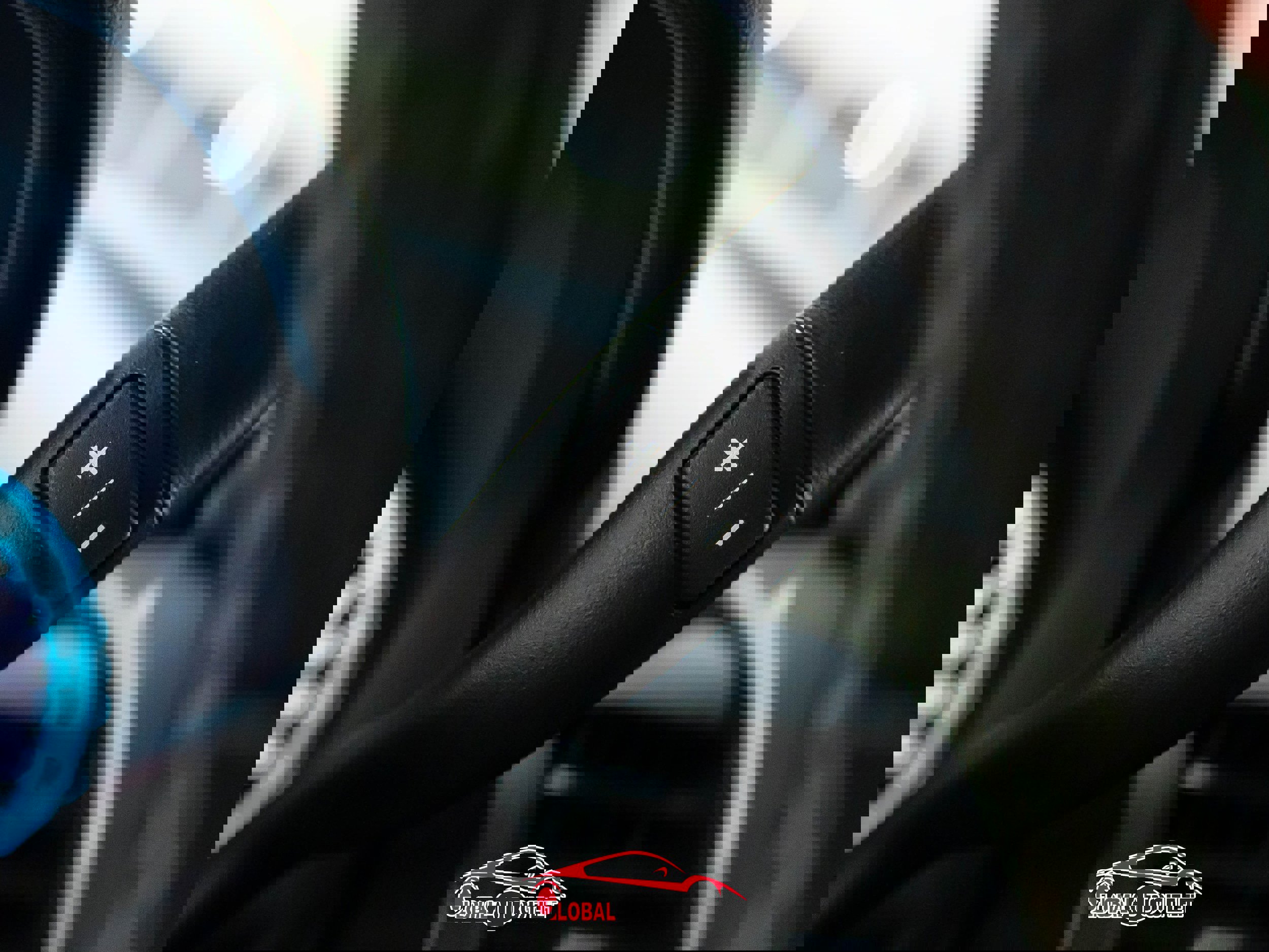 Used 2019 GMC Yukon XL Denali w/ Denali Ultimate Package image 27