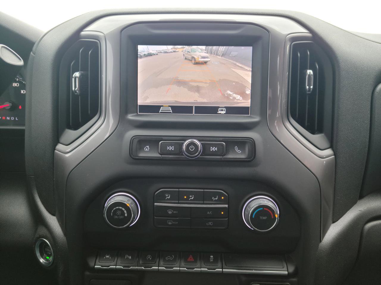 Used 2022 Chevrolet Silverado 1500 W/T w/ WT Value Package image 10