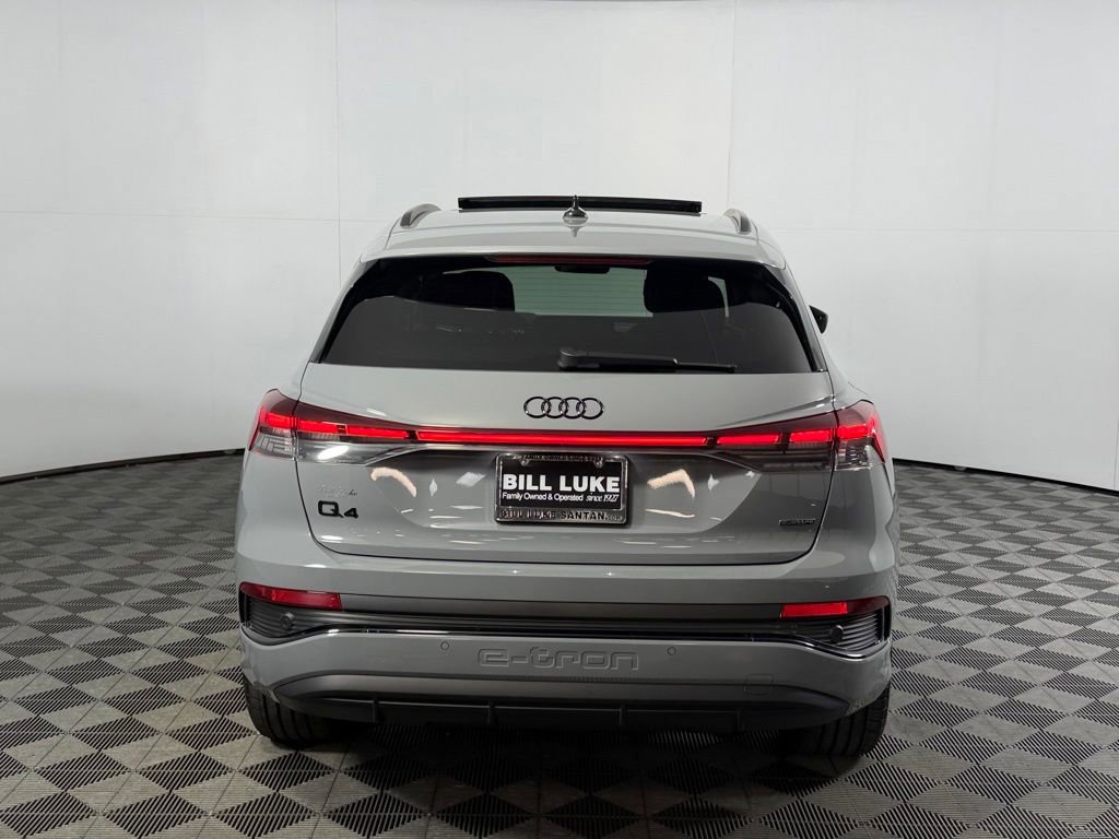 Used 2024 Audi Q4 e-tron Premium Plus w/ Premium Plus AWD/4WD image 6