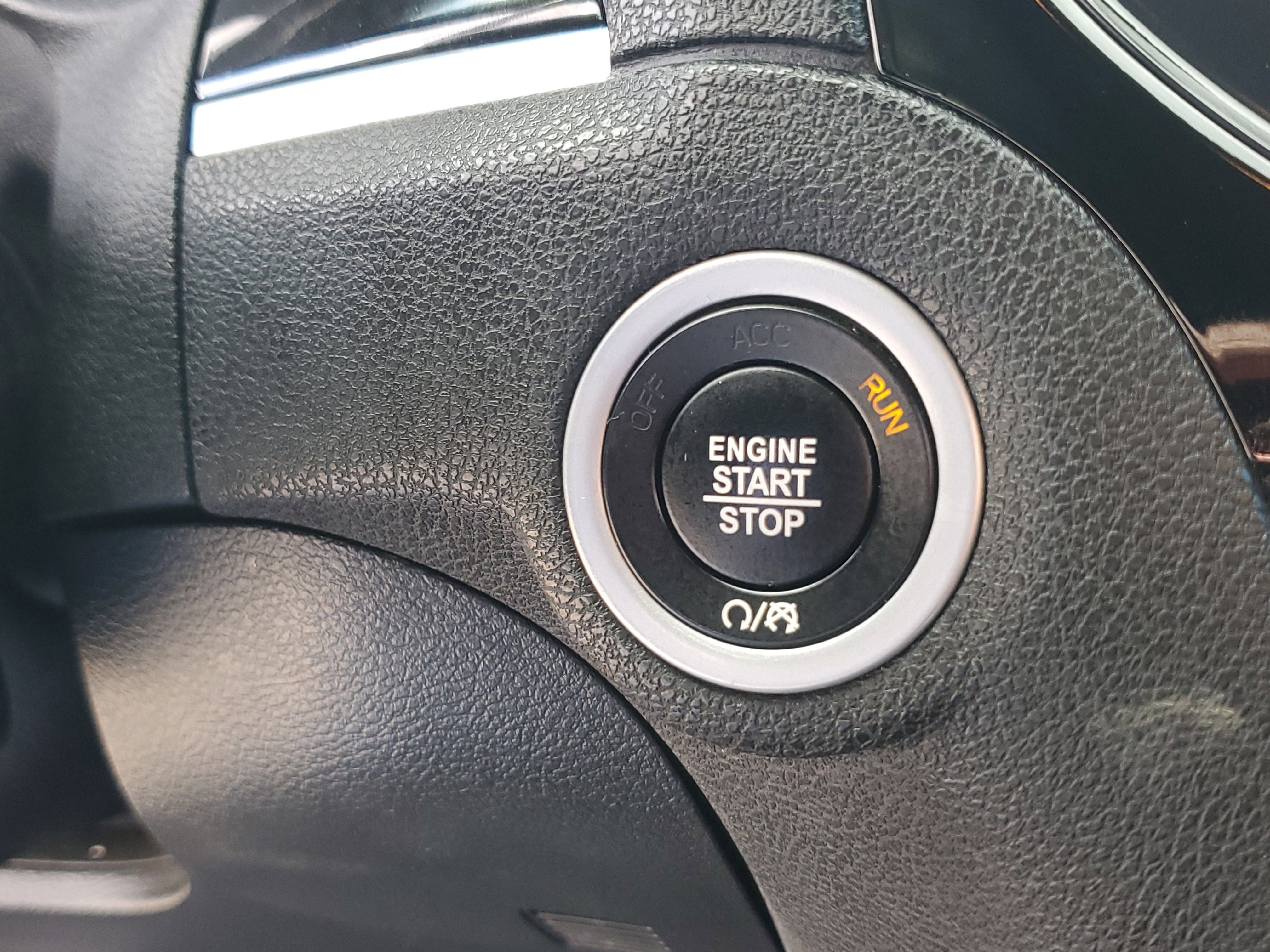 Used 2023 Chrysler 300 S image 23