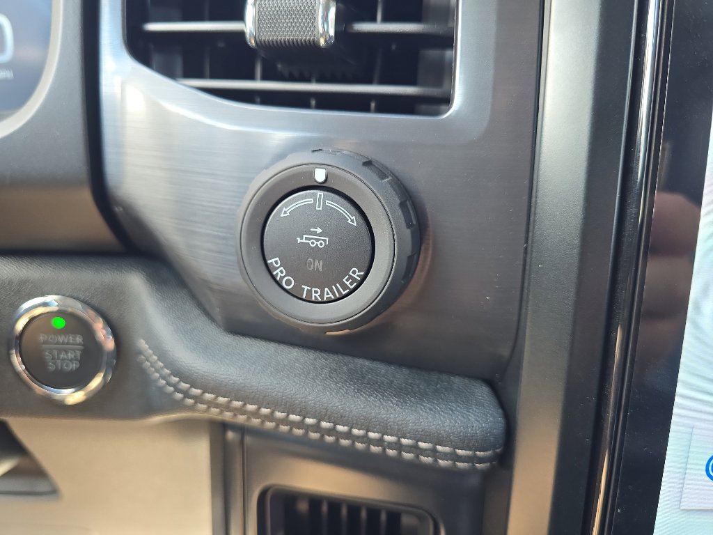 New 2025 Ford F150 Lightning Flash image 30