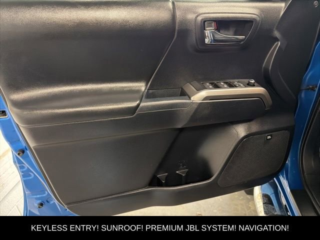Used 2018 Toyota Tacoma Limited image 12