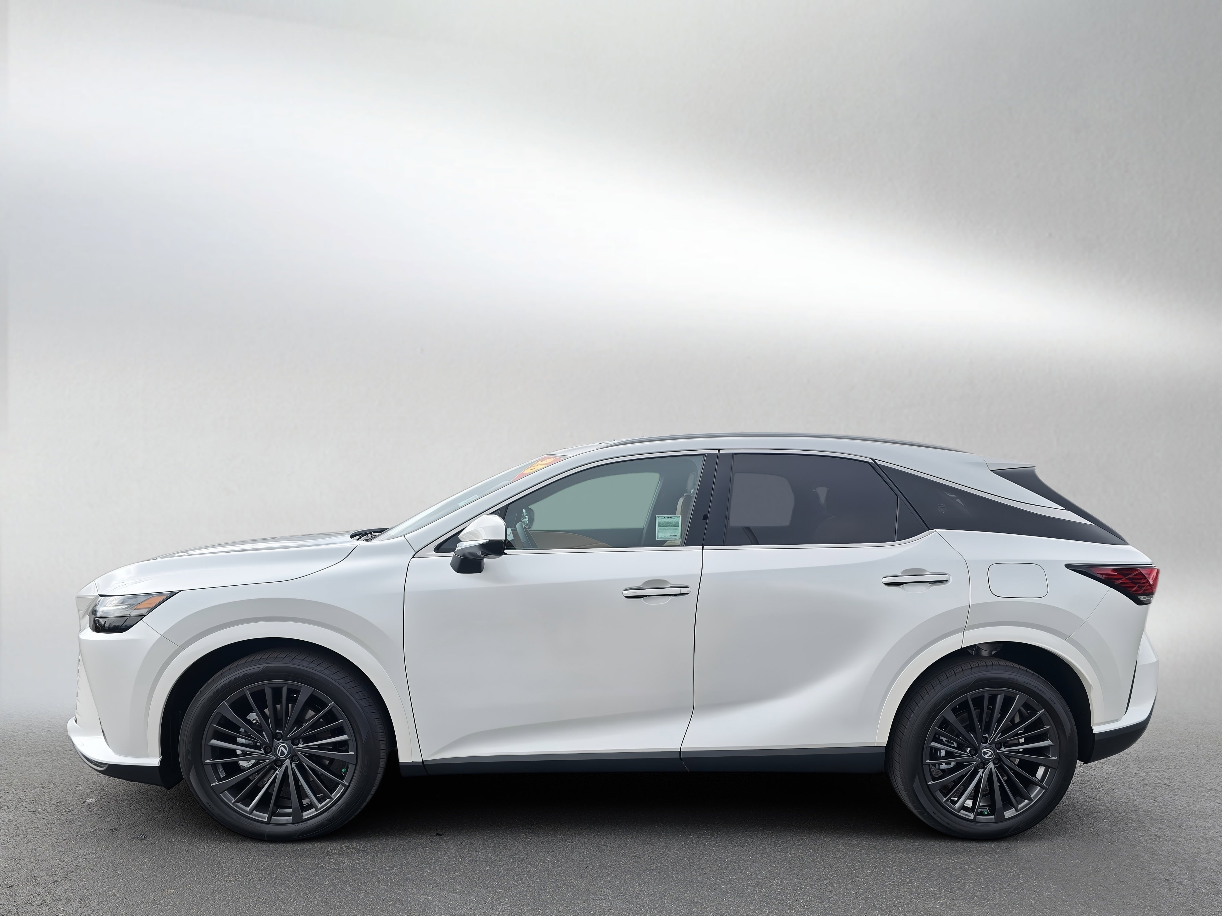 Used 2026 Lexus RX 350 Premium w/ Convenience Package image 2