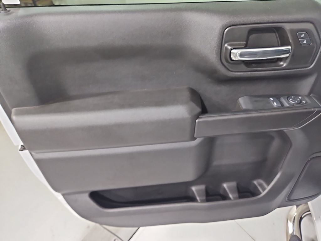 Used 2025 Chevrolet Silverado 1500 W/T w/ WT Convenience Package AWD/4WD image 11
