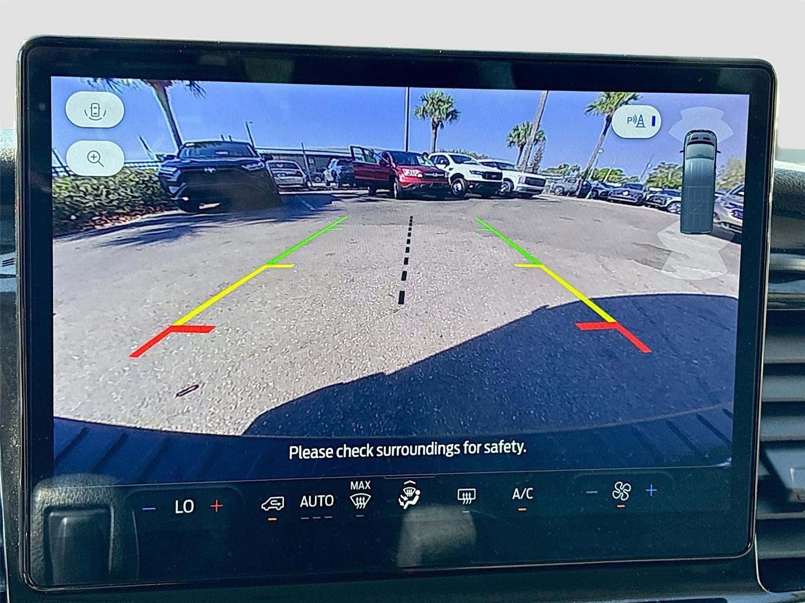 Used 2024 Ford Transit 350 XLT image 14