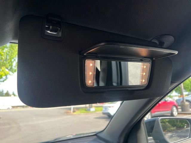 Used 2023 Chevrolet Equinox Premier AWD/4WD image 35