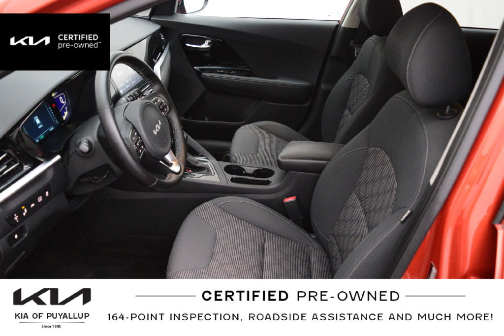 Certified 2022 Kia Niro LXS w/ Digital Cluster Package FWD image 11