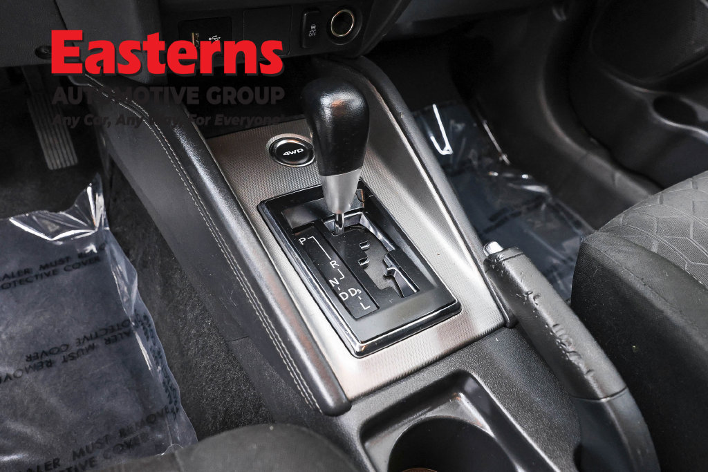 Used 2023 Mitsubishi Outlander Sport ES AWD/4WD image 15