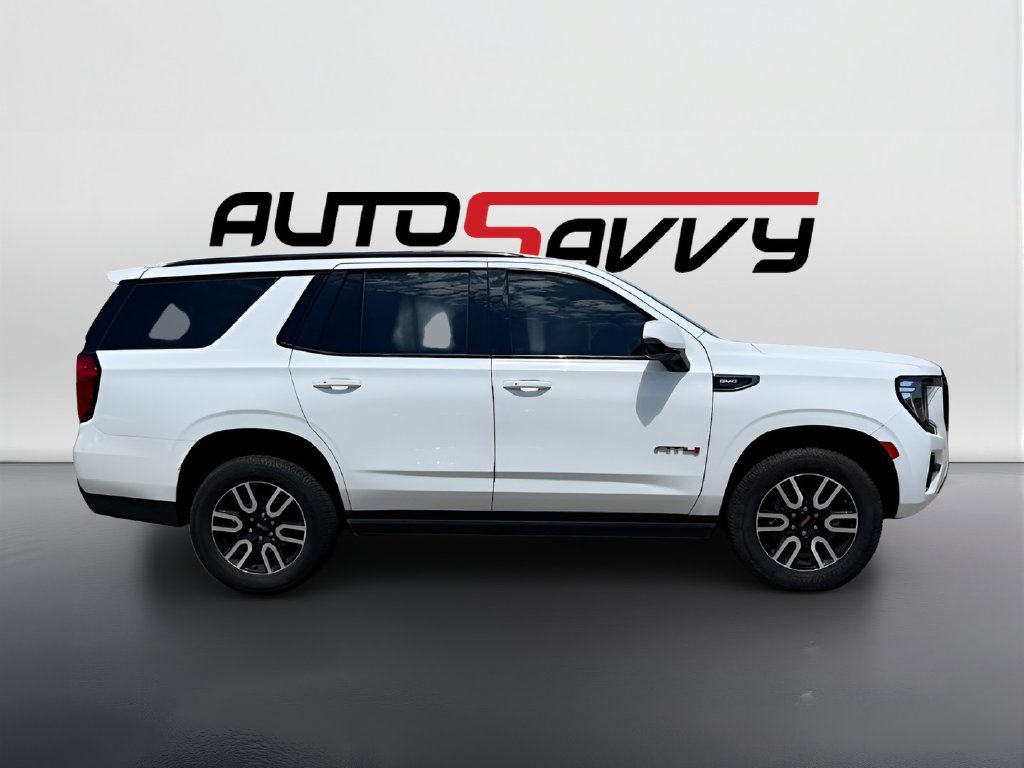 Used 2023 GMC Yukon AT4 w/ AT4 Premium Package AWD/4WD image 8