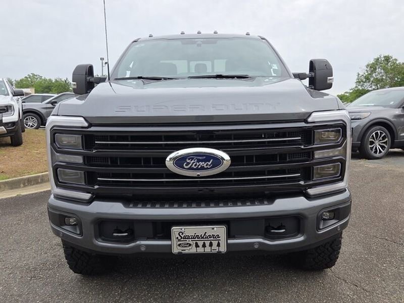New 2026 Ford F350 Platinum w/ Tremor Off-Road Package AWD/4WD image 2
