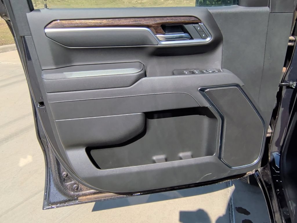 New 2025 GMC Sierra 1500 Elevation AWD/4WD image 10
