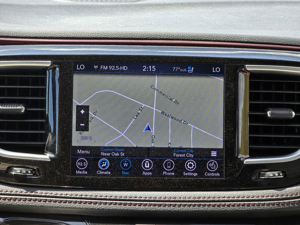 Used 2018 Chrysler Pacifica Limited w/ Advanced Safetytec Group image 4