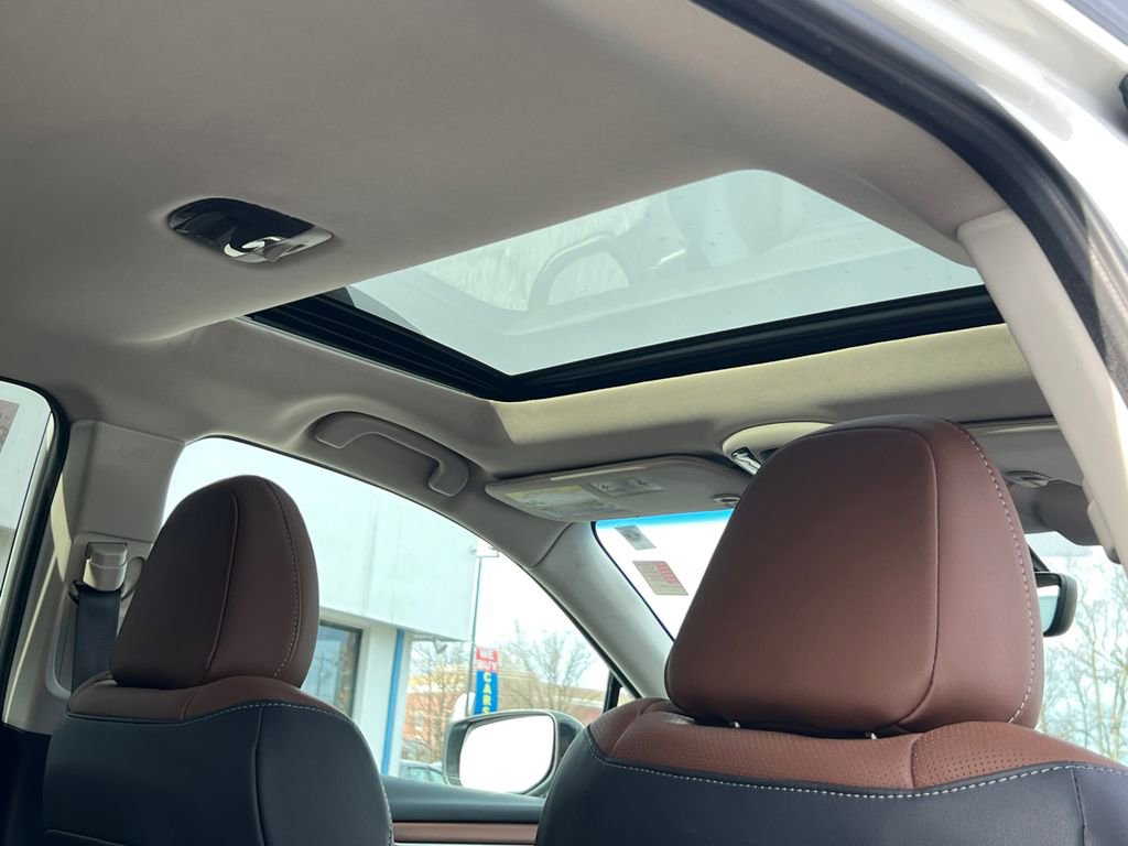 Used 2020 Subaru Outback Touring image 16