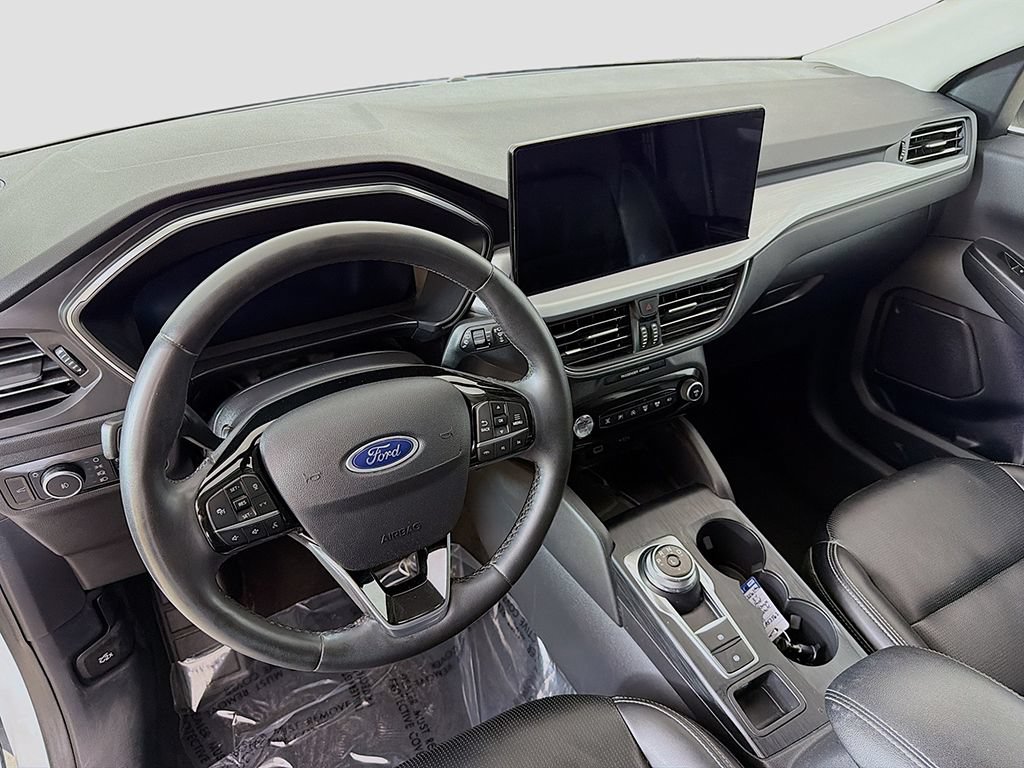 Used 2024 Ford Escape Platinum AWD/4WD image 19
