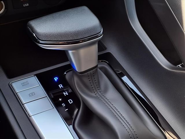 New 2025 Hyundai Elantra SE image 21