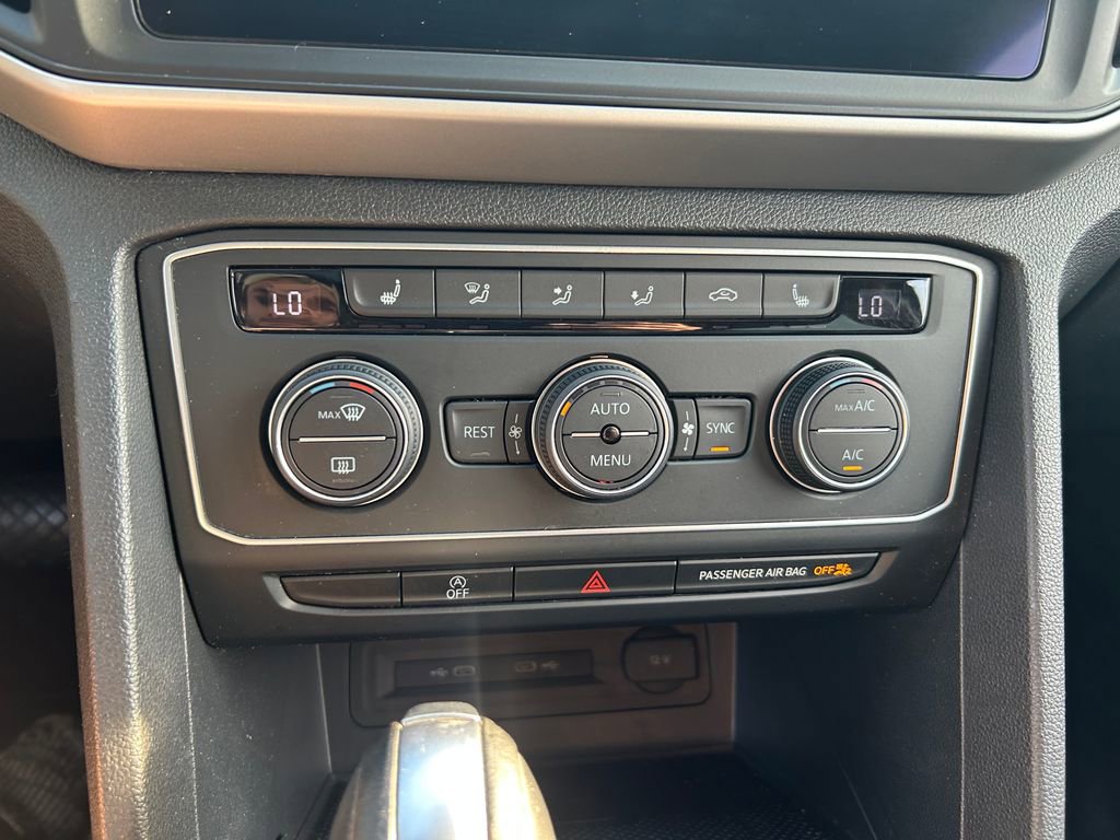 Used 2021 Volkswagen Atlas SE w/ Panoramic Sunroof Package AWD/4WD image 13