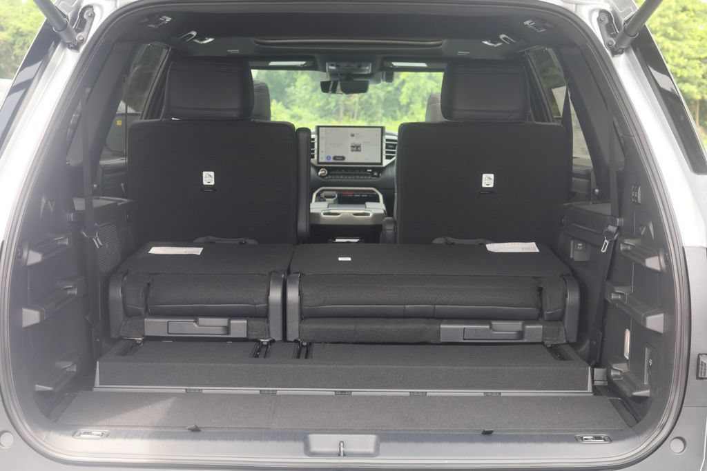 New 2026 Toyota Sequoia Platinum AWD/4WD image 18