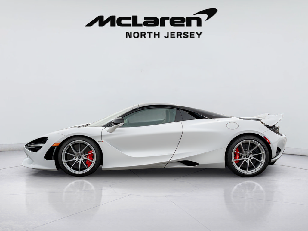 New 2026 McLaren 750S Spider RWD image 17