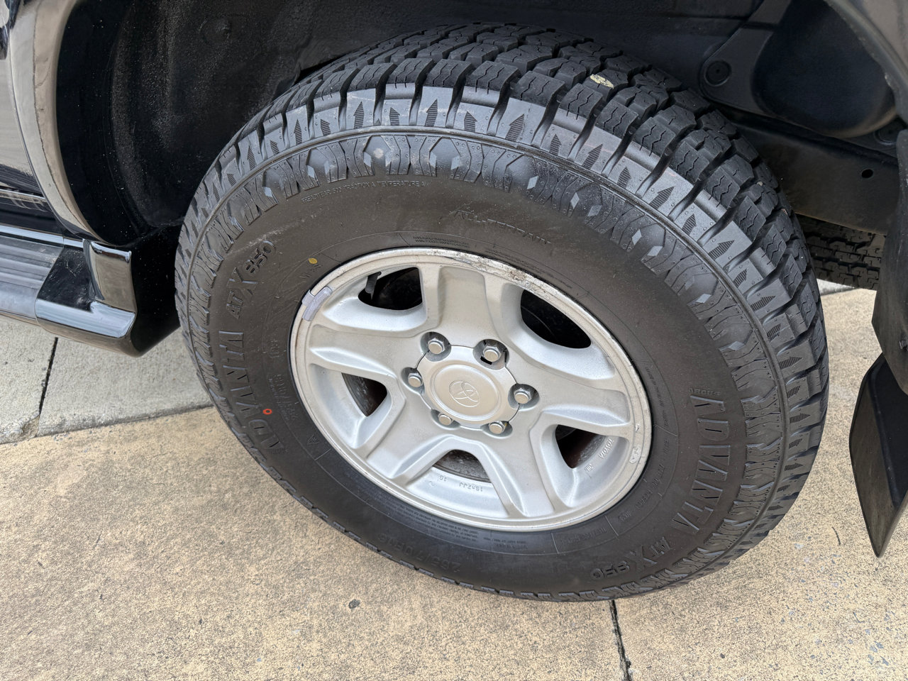 Used 2001 Toyota 4Runner SR5 image 9