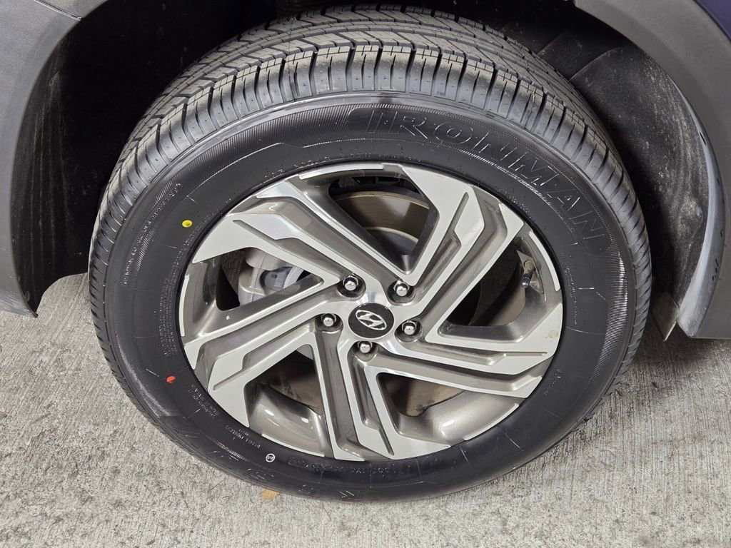 Used 2022 Hyundai Santa Fe SEL w/ Cargo Package image 11