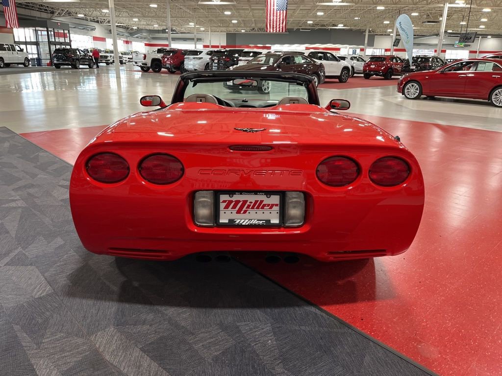 Used 1999 Chevrolet Corvette Convertible w/ Performance Handling Pkg RWD image 5
