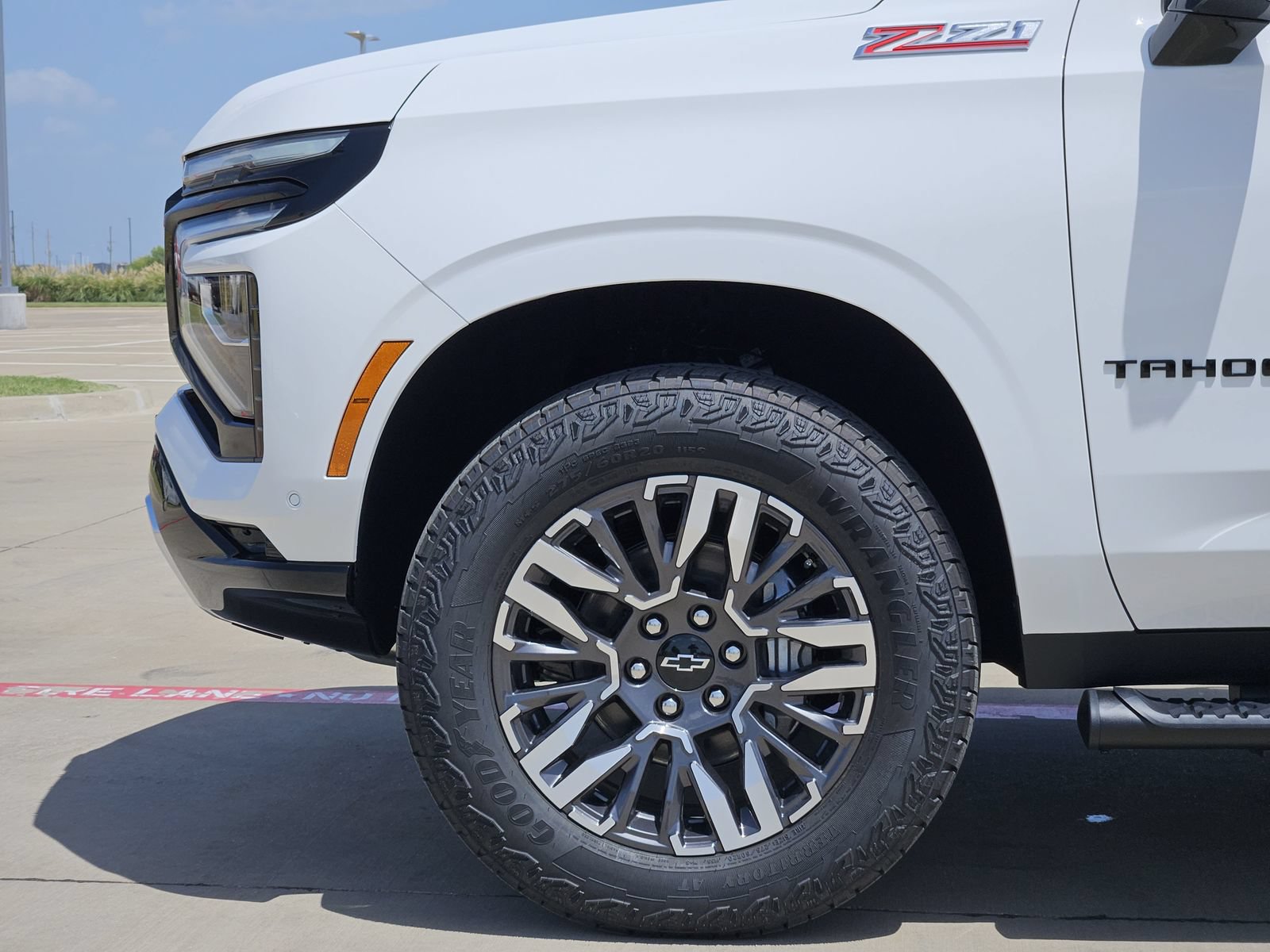 New 2026 Chevrolet Tahoe Z71 w/ Z71 Off-Road Package AWD/4WD image 11