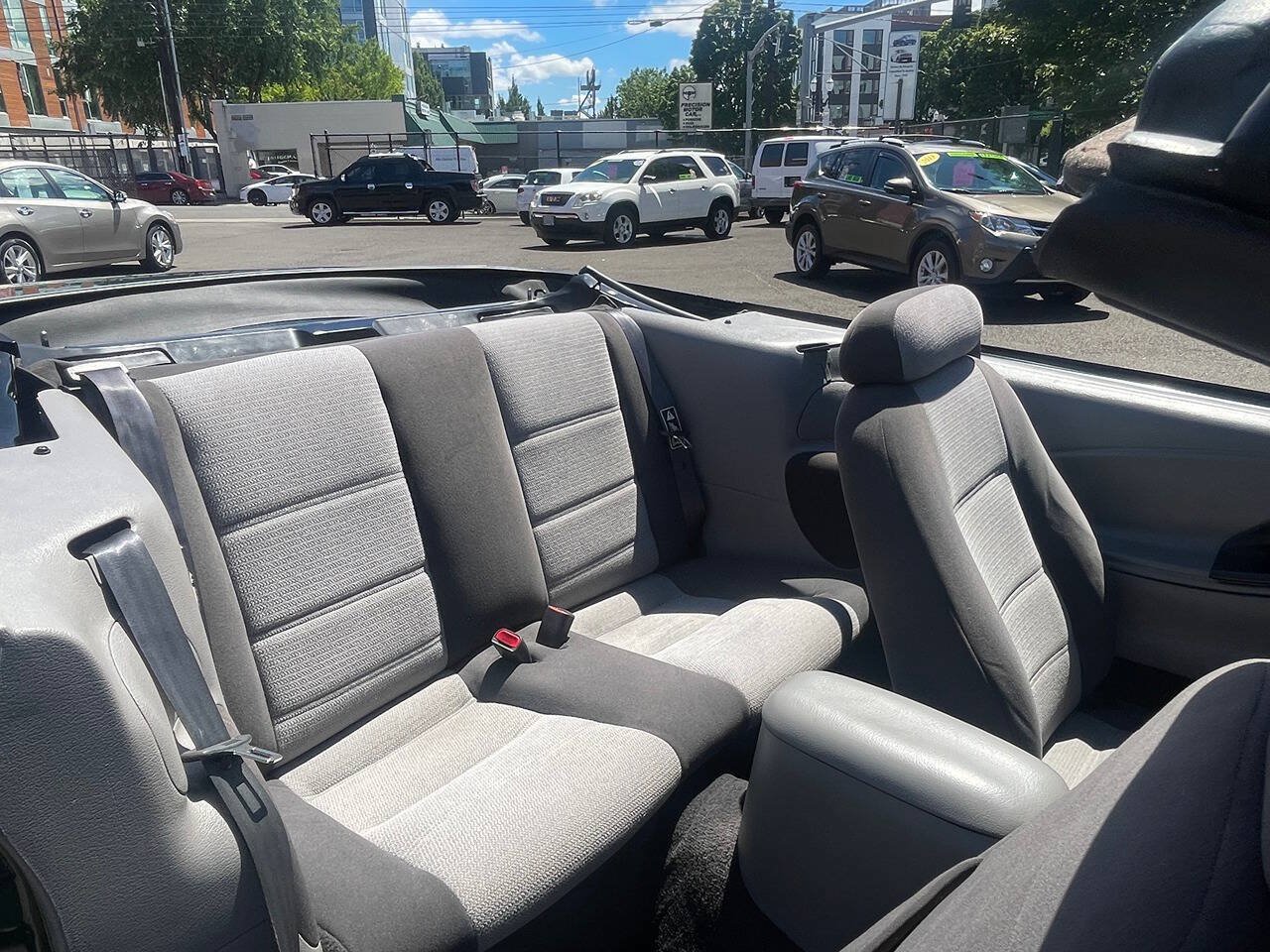 Used 2001 Ford Mustang Convertible RWD image 37