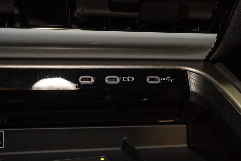 Used 2025 Lexus TX 500h AWD image 19