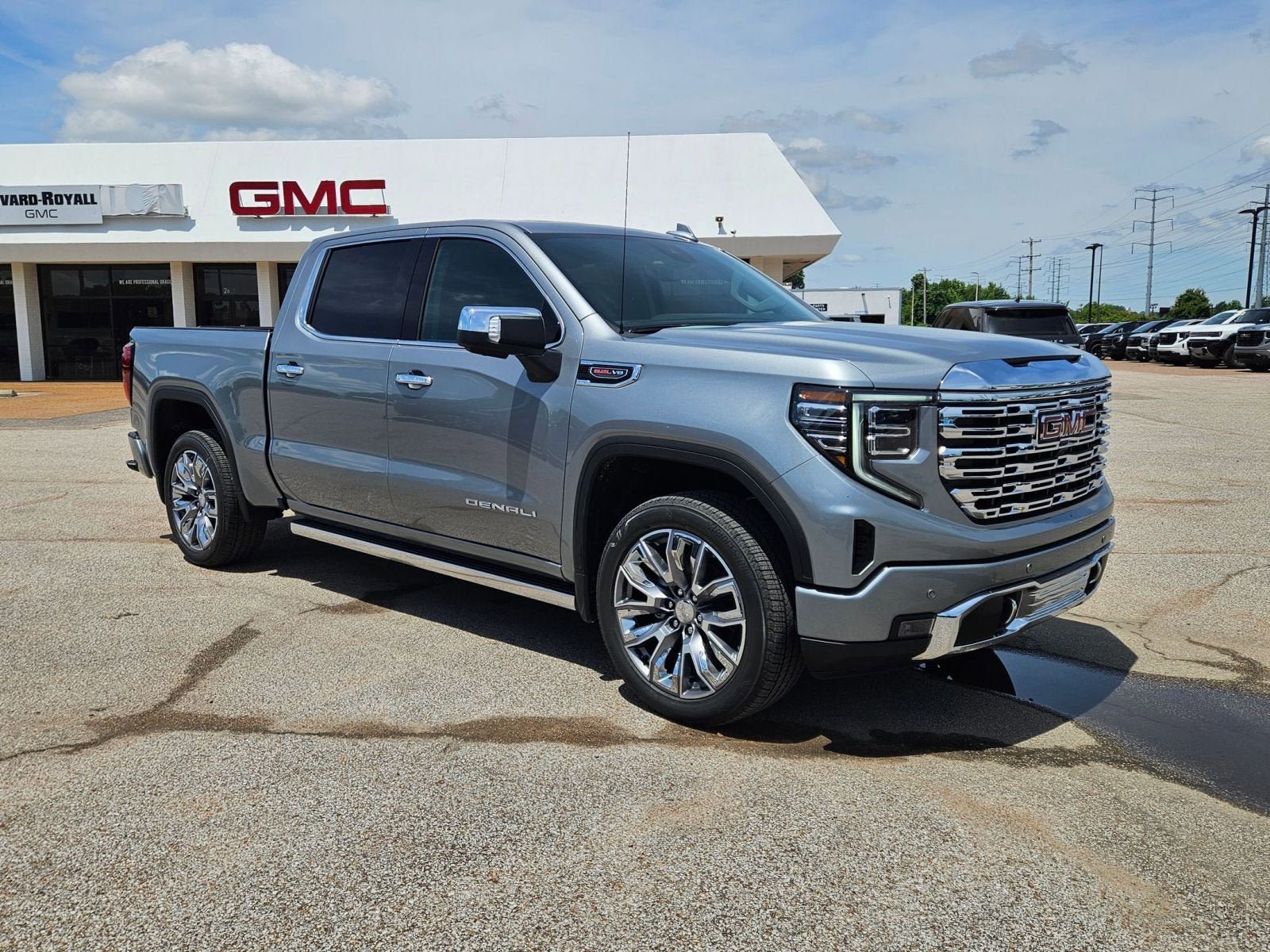New 2026 GMC Sierra 1500 Denali AWD/4WD image 8