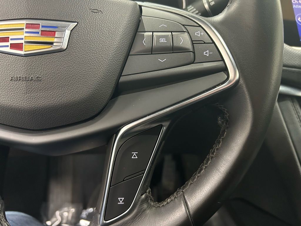 Used 2023 Cadillac XT5 Luxury image 23