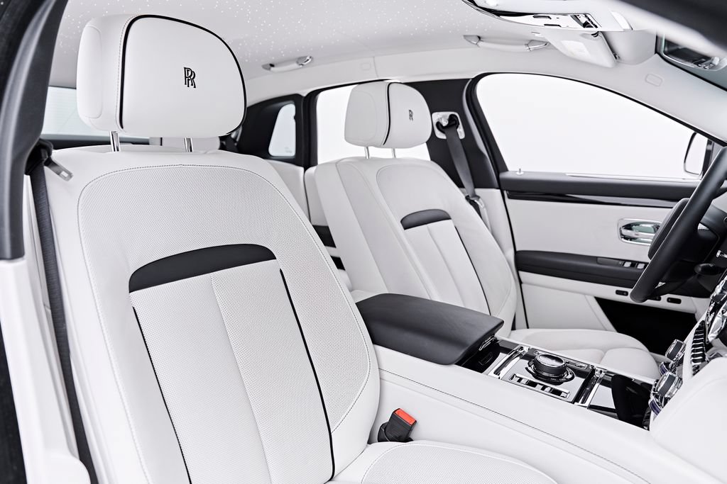 Used 2026 Rolls-Royce Ghost AWD/4WD image 71