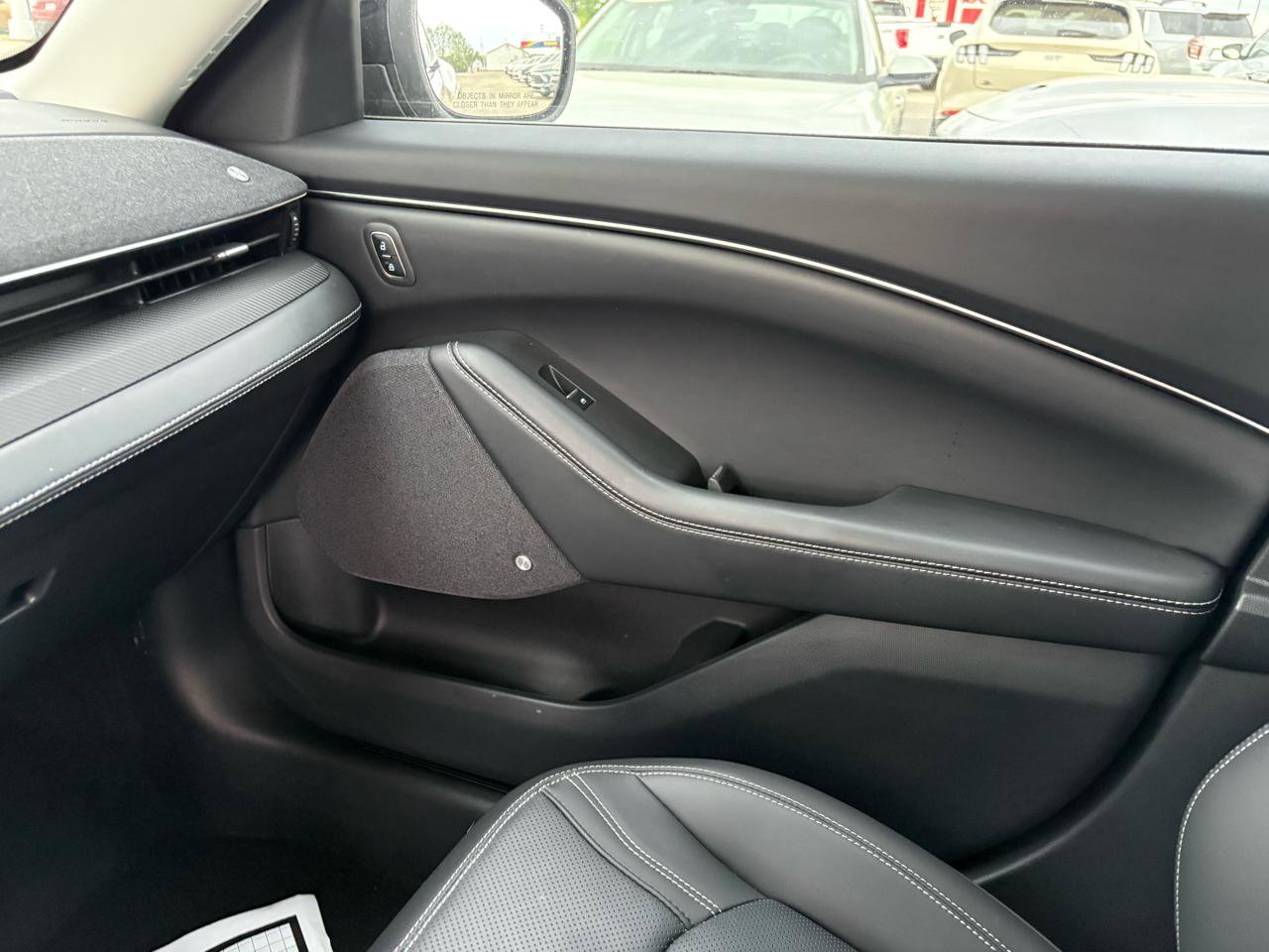 Used 2025 Ford Mustang Mach-E Premium image 20