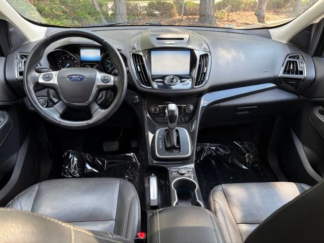 Used 2014 Ford Escape Titanium w/ Equipment Group 401A FWD image 13