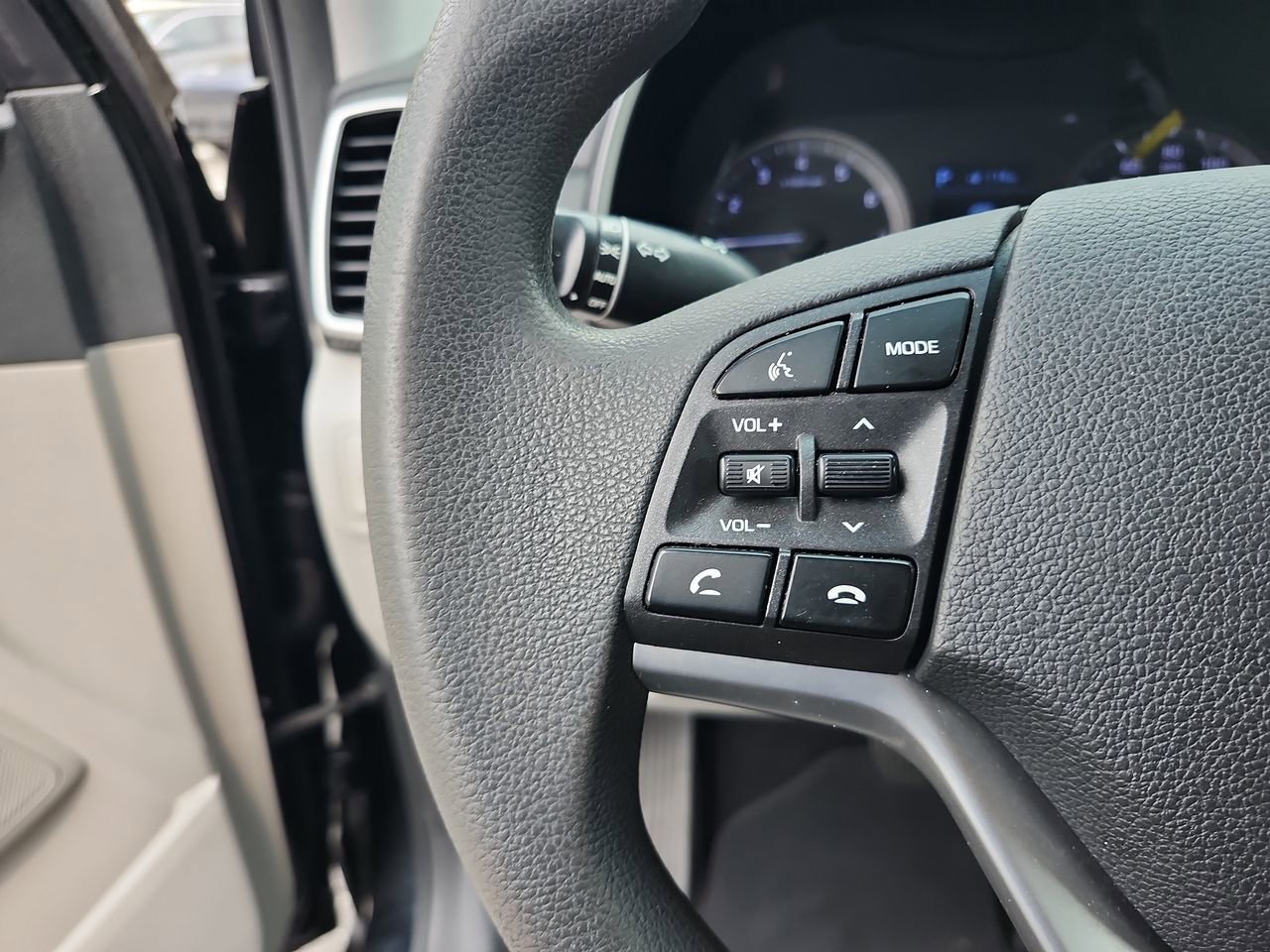 Used 2020 Hyundai Tucson SE FWD image 12