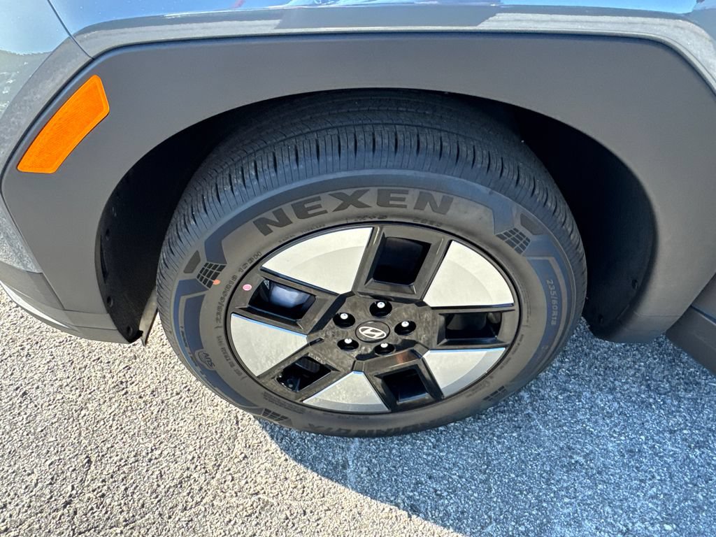 New 2026 Hyundai Santa Fe SE FWD image 22
