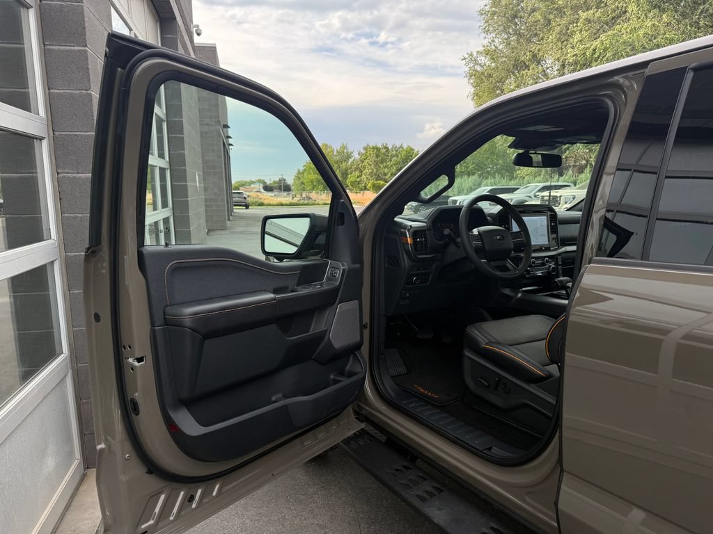 Used 2026 Ford F150 Tremor w/ Equipment Group 402B MID AWD/4WD image 18