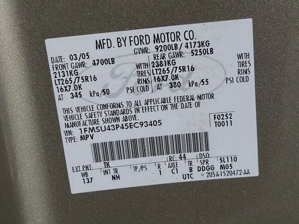 Used 2005 Ford Excursion Limited image 32