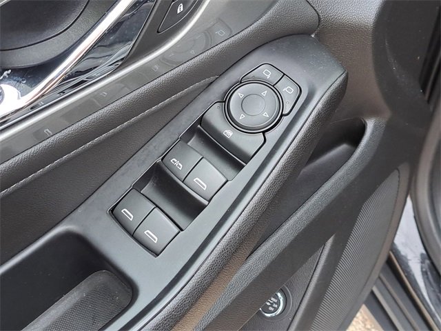 Used 2023 Chevrolet Traverse LT w/ LPO, Floor Liner Package image 24