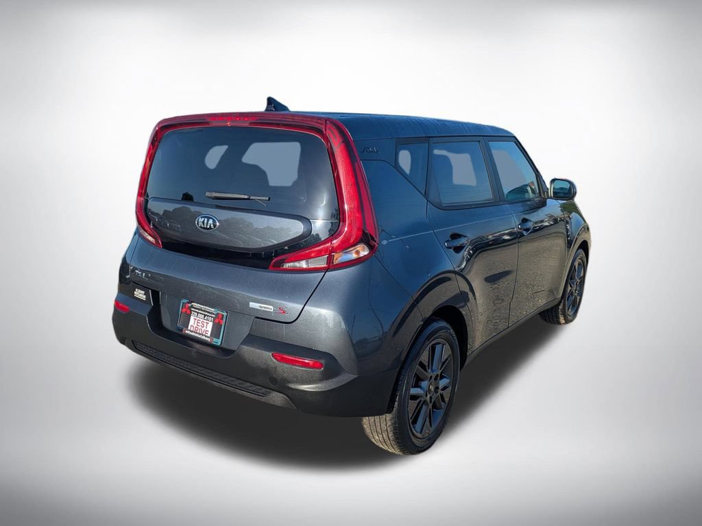 Used 2021 Kia Soul S FWD image 3
