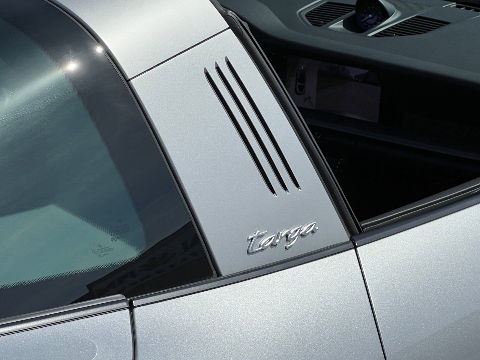 Certified 2021 Porsche 911 Targa 4S image 14