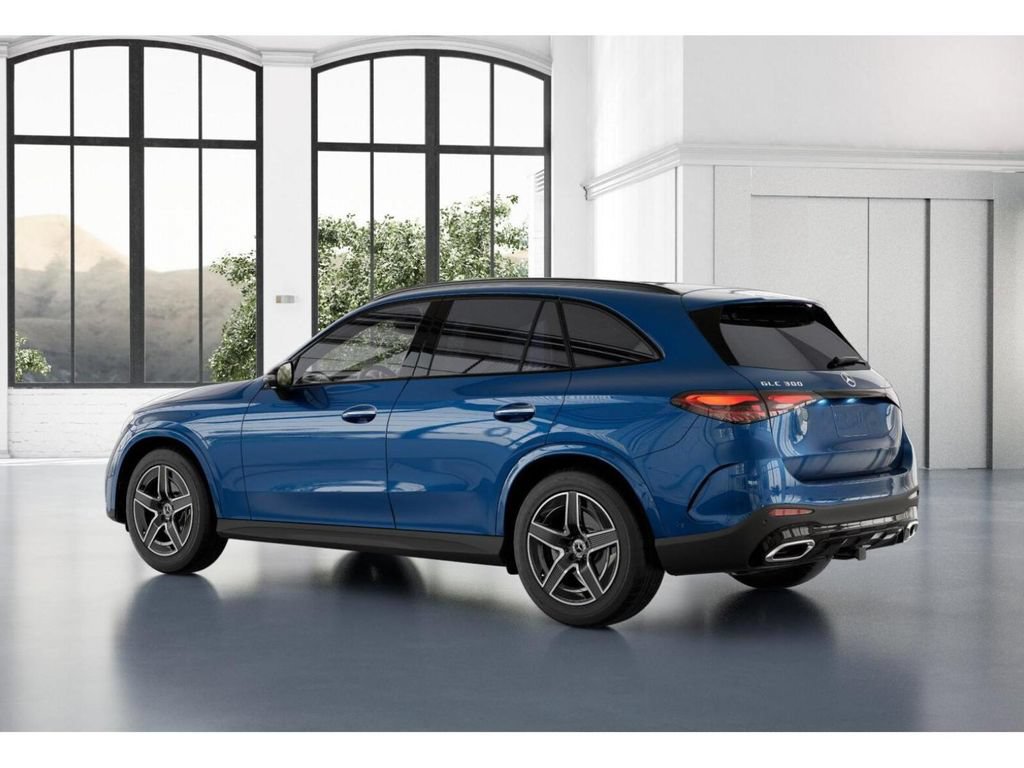 Certified 2025 Mercedes-Benz GLC 300 4MATIC image 30