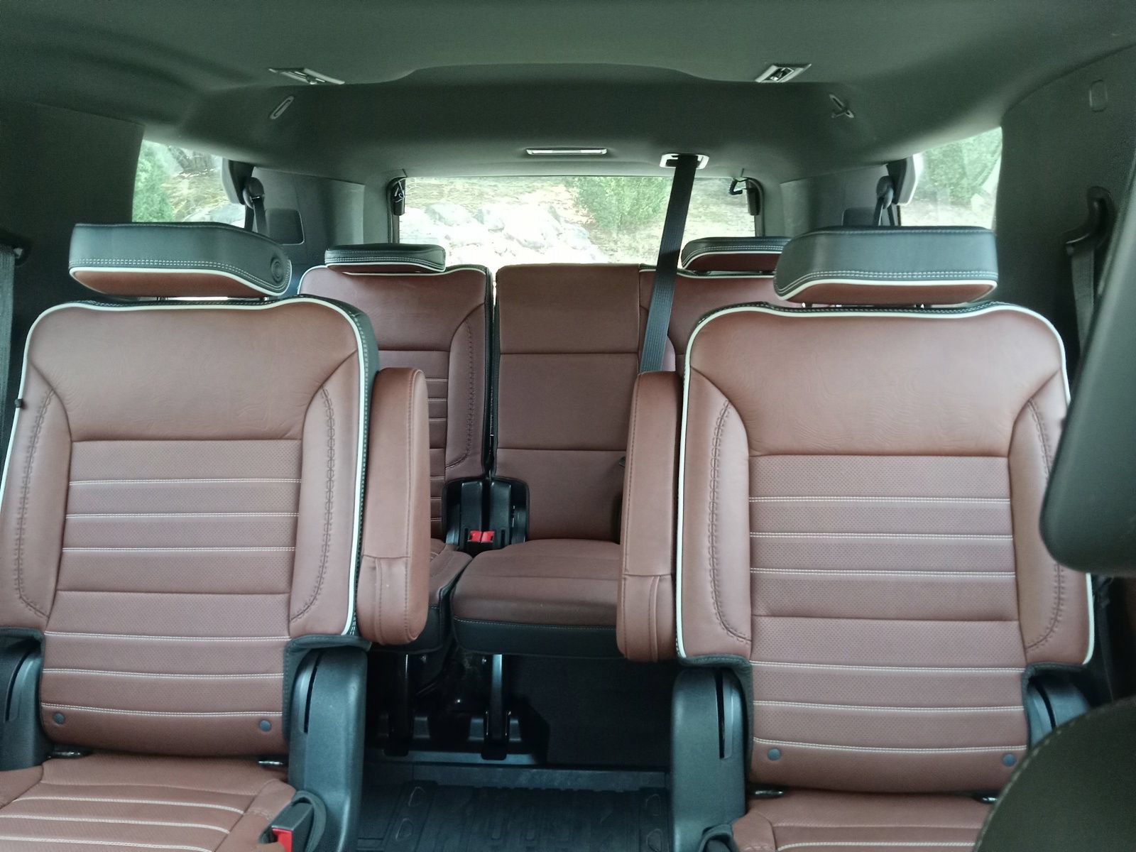 Used 2023 GMC Yukon Denali Ultimate AWD/4WD image 23
