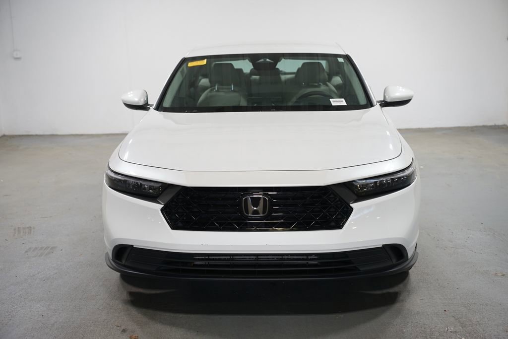Used 2025 Honda Accord LX image 2