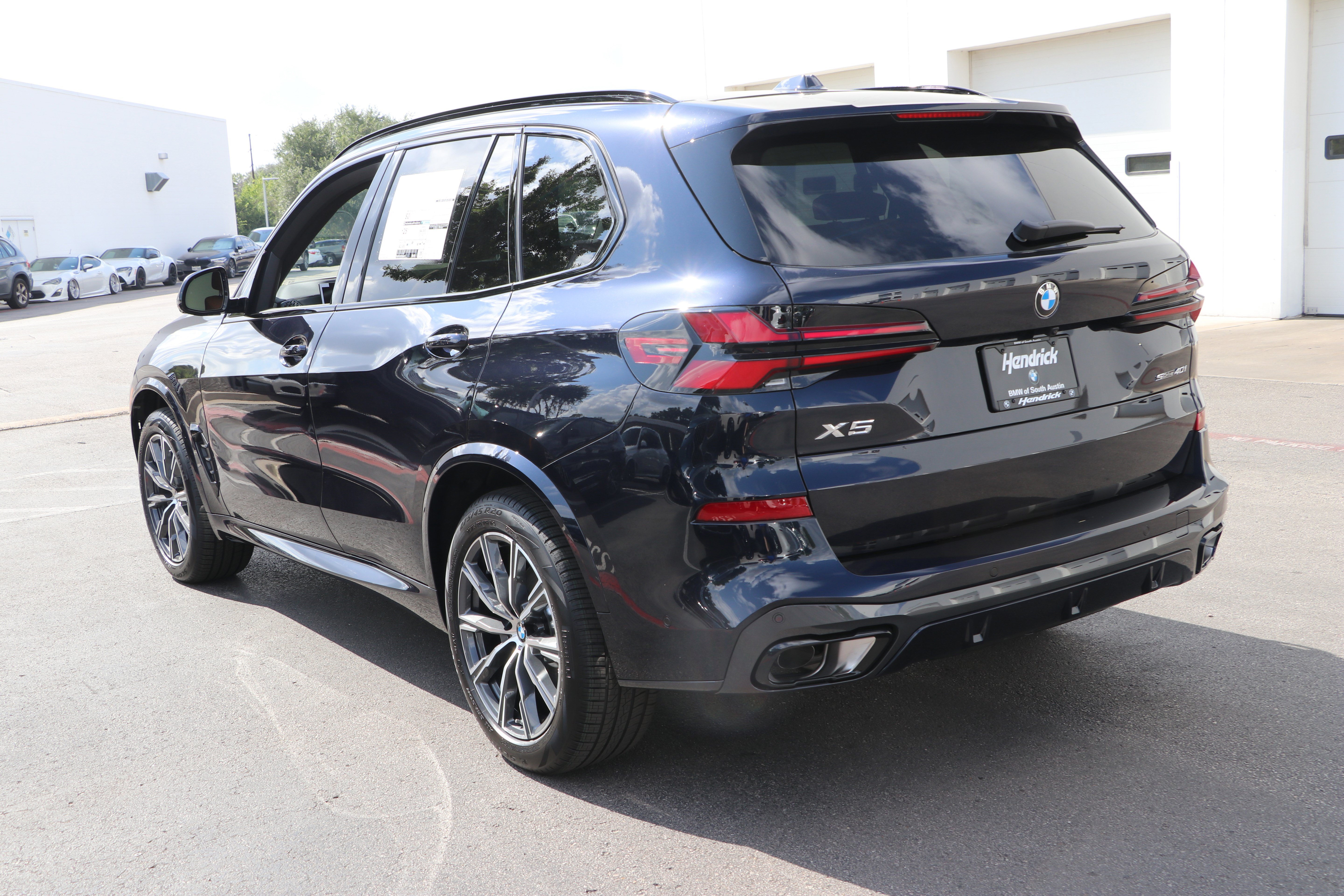 Certified 2026 BMW X5 sDrive40i w/ M Sport Package RWD image 13